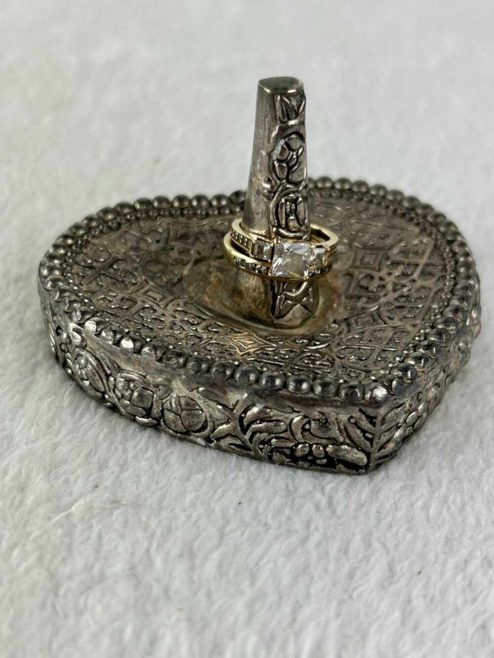 vintage heritage mint company silver plated-heart shaped ring/earings holder